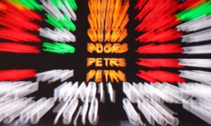 Bolsa renova recorde e supera os 184 mil pontos