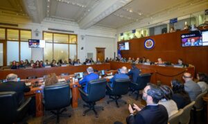 Reunião da OEA sobre Venezuela expõe divisão política no continente