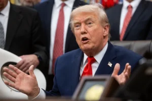 Trump diz que Venezuela entregará até 50 milhões de barris de petróleo aos EUA