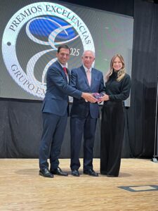 Alagoas recebe Troféu Silvia Zorzanello em Memória durante a Fitur, em Madri