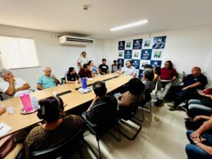 Prefeitura fortalece diálogo com feirantes da Pedreira