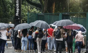 Frente fria e chuvas devem atingir São Paulo no fim de semana