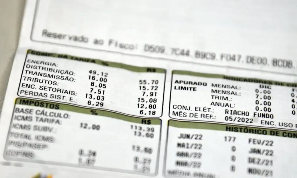 Fevereiro seguirá com bandeira tarifária verde na conta de luz