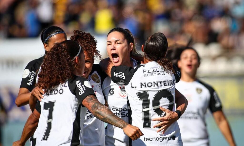 Corinthians encara Gotham na semi do 1º Mundial de clubes feminino