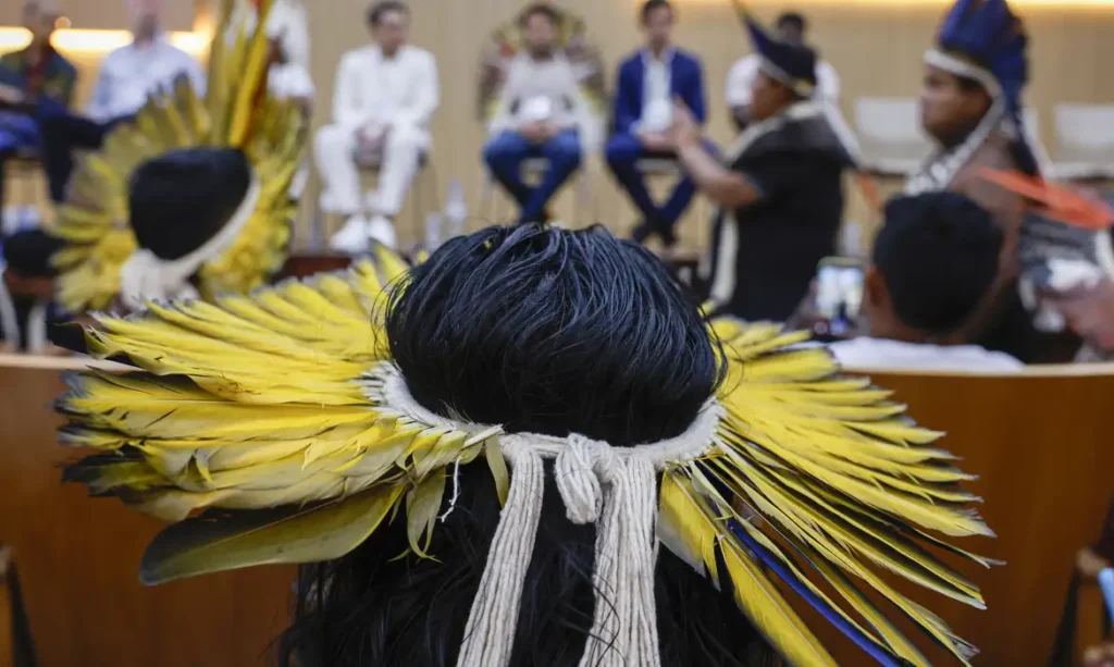 Vestibular da USP vai cobrar obras indígenas e quadrinhos