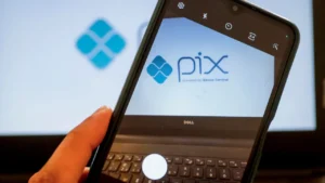 PIX: CAIXA perde clientes e ganha processos com a falta do aplicativo