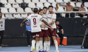 Flu derrota Vasco e sai em vantagem por vaga na final do Carioca