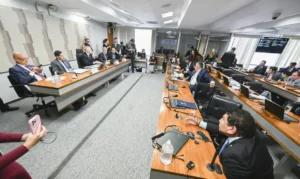 Irmãos de Toffoli não são obrigados a depor em CPI, decide Mendonça