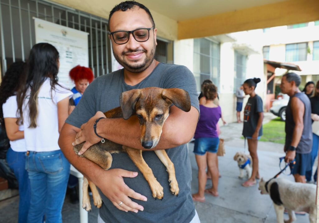 Prefeitura de Belém leva serviços de saúde animal ao Guamá
