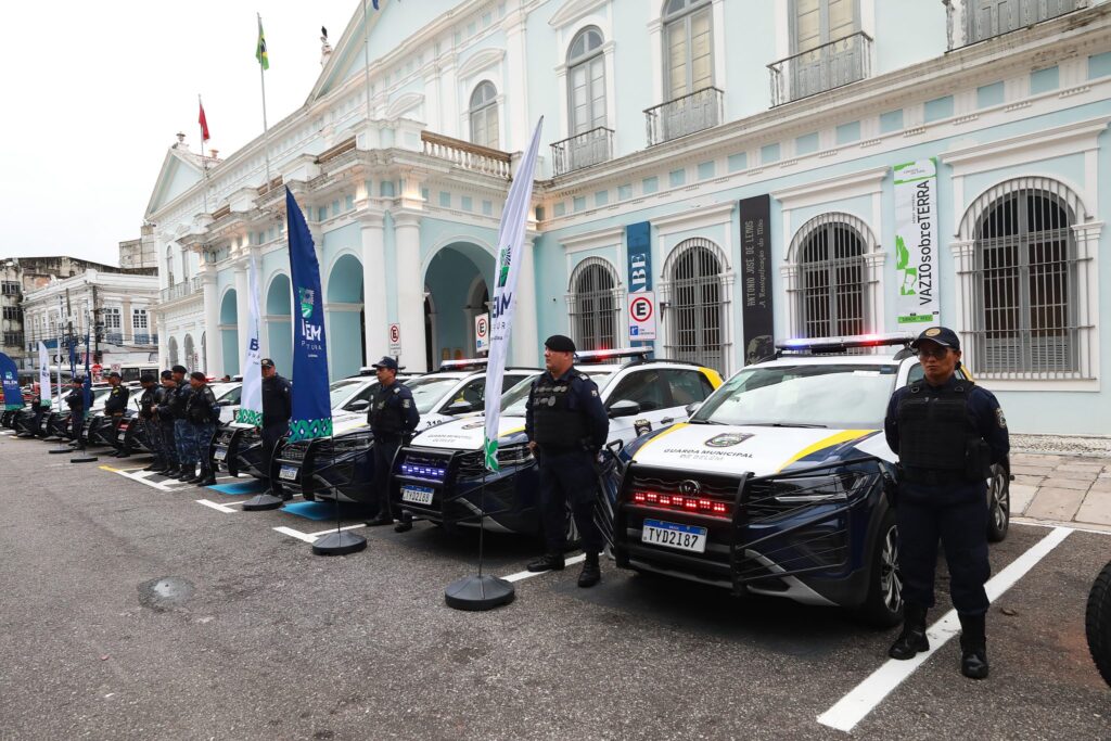Vídeo: Prefeitura reforça segurança nas ruas e rios com novas viaturas