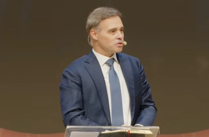 Vídeo: André Mendonça prega sobre tentação e corrupção