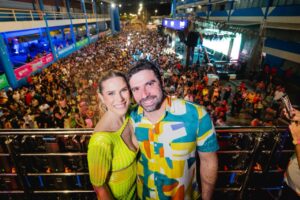 Vídeo: Dez mil foliões passam no primeiro CarnaBelém da Pedreira do Samba e do Amor