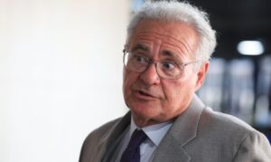 Senado instala comissão para apurar fraudes do Banco Master