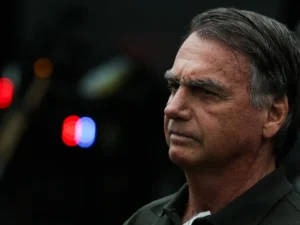 Comissão da Câmara pede prisão domiciliar para Bolsonaro