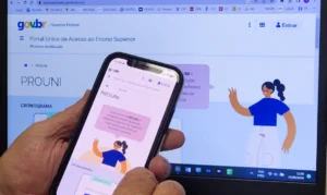 Prouni: prazo para entrar na lista de espera termina quinta-feira (26)