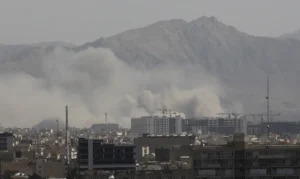 Irã afirma ter “armas nunca vistas” e eleva tensão após ataques dos EUA e Israel