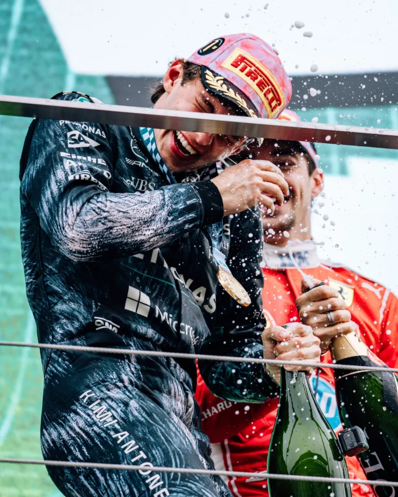 Kimi Antonelli vence GP do Japão e se torna o líder mais jovem da Fórmula 1