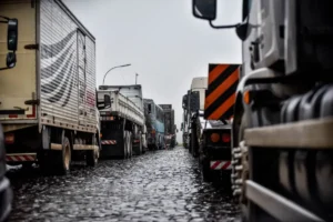 Greve nacional de caminhoneiros pode ocorrer até o fim da semana