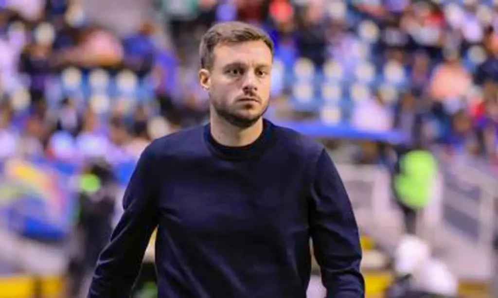 Botafogo demite técnico Martín Anselmi