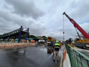 Em menos de 24h, Prefeitura libera trânsito na avenida Júlio César