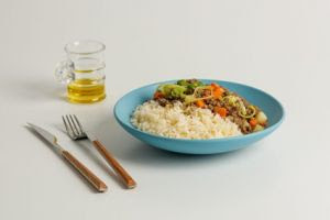 Inflamações intestinais avançam no país e reforçam a importância de escolhas alimentares adequadas