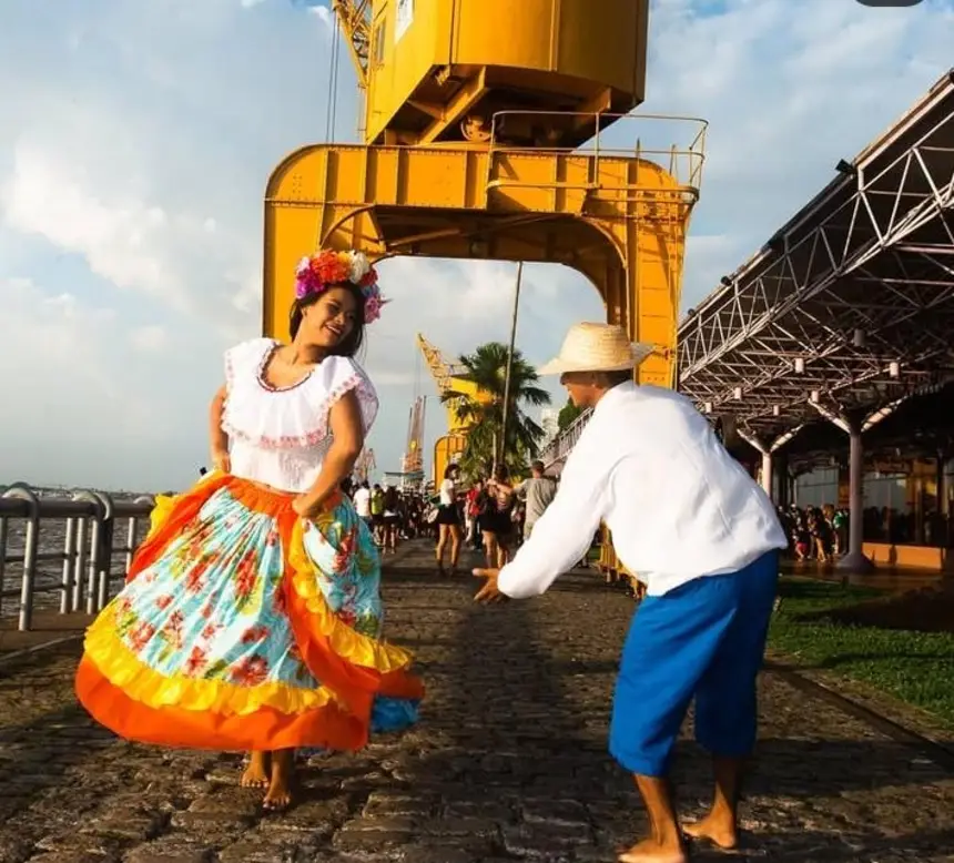 Pôr do Som anima abril na Estação das Docas com ritmos amazônicos
