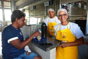 Consumo do café move histórias nas feiras de Belém