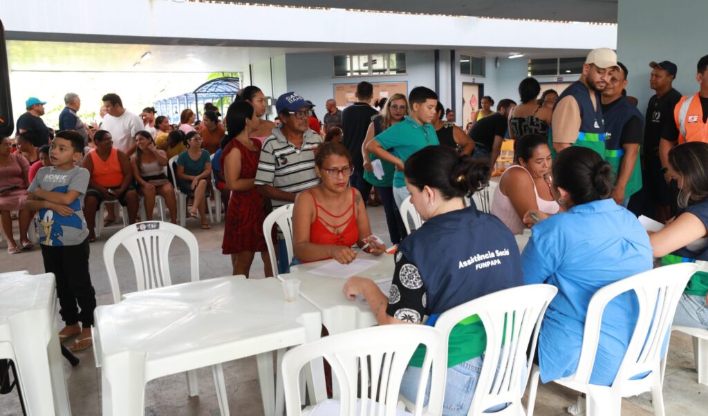 Atendimento da Prefeitura segue para 44 mil impactados por alagamentos