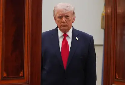 Trump dá prazo de 48 horas para Irã reabrir Estreito de Ormuz ‘antes que o inferno se abata sobre eles’