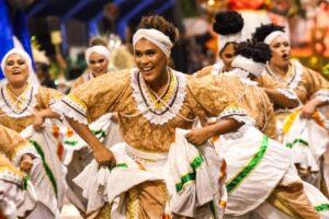 Dia Mundial da Arte: Carnaval vira espetáculo no Theatro da Paz