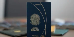 Brasileiros vão precisar atualizar documento para entrar na Europa