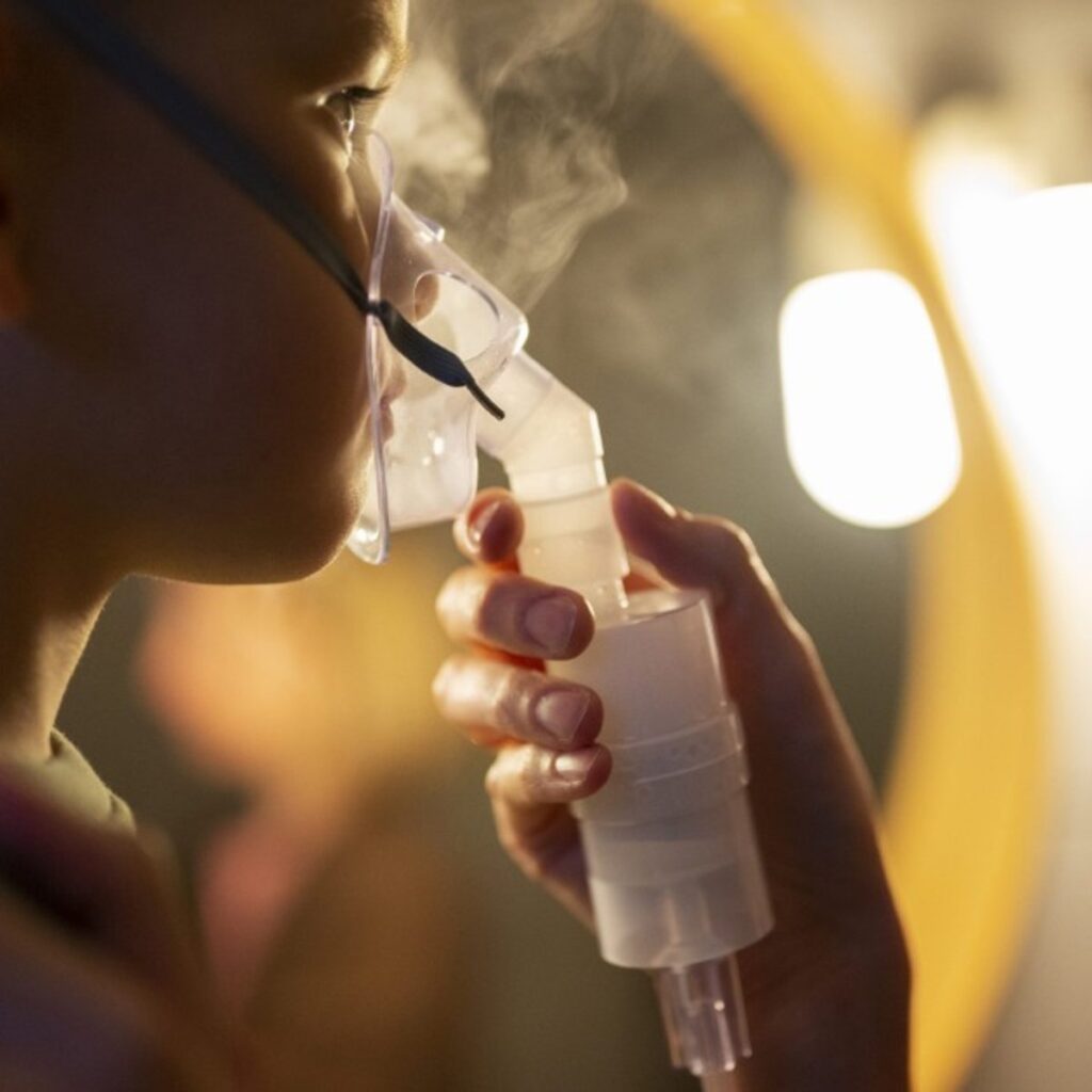 Outono começa com aumento de casos de infecções respiratórias graves no Brasil