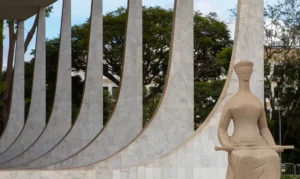 STF suspende julgamento de recurso para garantir revisão da vida toda