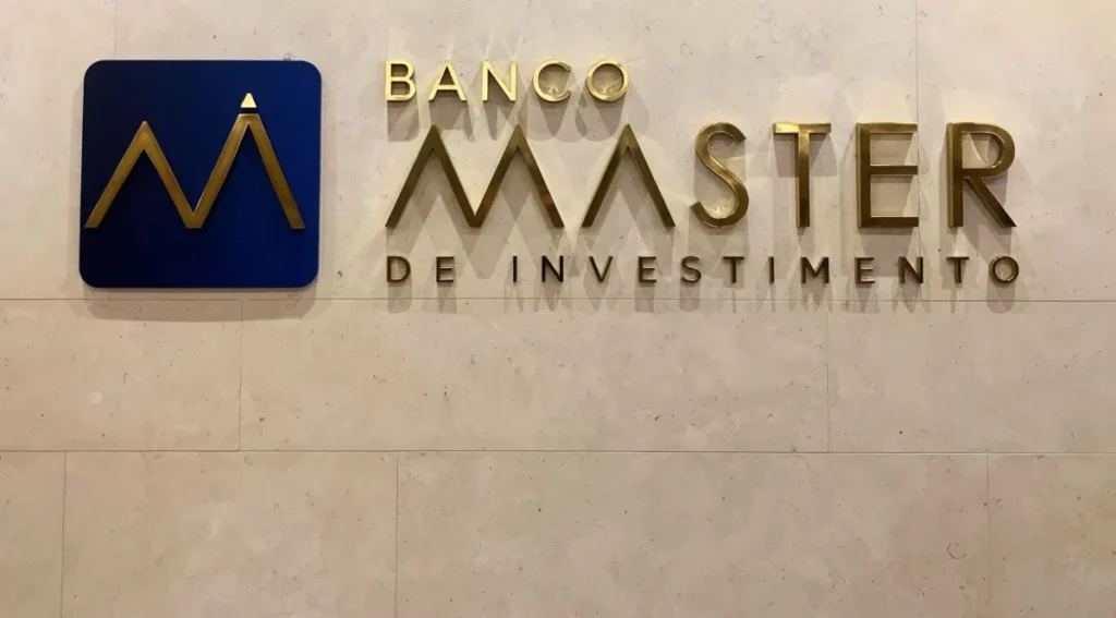 Caso Master: PF tenta fechar lista de autoridades com foro privilegiado