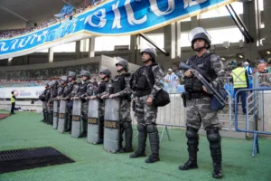 Cerca de 800 agentes reforçam esquema de segurança para jogo entre Paysandu e Nacional, em Belém