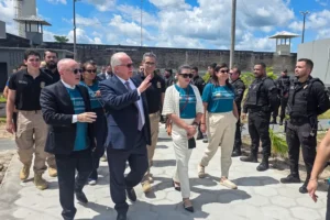 Seap entrega fábrica de artefatos de concreto em Breves, com presença do presidente do STF, ministro Edson Fachin