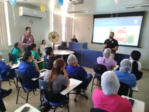 Hospital de Marabá encerra programação do Maio Amarelo com ações de conscientização