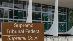 STF deflagra operação contra perito da PF suspeito de vazamentos no caso Master