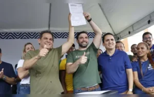 Prefeitura de Belém assina serviços para pavimento e água em Cotijuba