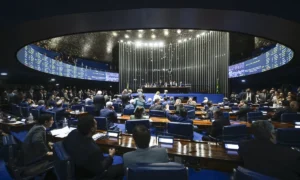 Senado ganha peso na eleição com crise no STF; o que mostram as pesquisas nos principais estados