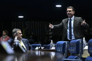 Caso Master: Flávio Bolsonaro e Ciro Nogueira na delação de Vorcaro