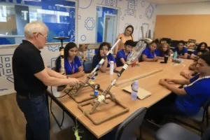 Estudantes da Ilha de Cotijuba, em Belém, desenvolvem jogos com Inteligência Artificial