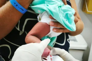 Maior maternidade do Pará, Santa Casa já realizou mais de dois mil testes do pezinho em bebês nascidos este ano na instituição
