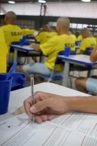 Projetos educacionais do governo do Estado transformam a realidade de milhares de internos no Pará