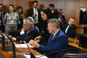 PEC 14 reforça luta pela aposentadoria especial dos agentes de saúde e avança no Senado da República
