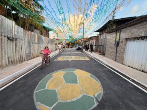 Prefeito Igor Normando entrega novas ruas do Viva Bairro Terra Firme