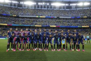 Brasil vai enfrentar a Escócia sem oito titulares em campo