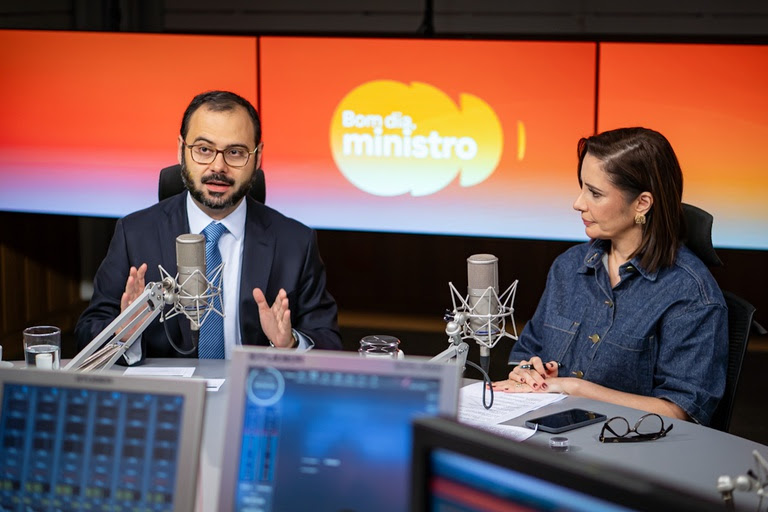 Contrata+Brasil: “A gente pode ter uma revolução na distribuição de renda”, afirma Paulo Pereira