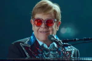 “Não sou caixa eletrônico”: Elton John nega ajuda financeira a príncipe Harry