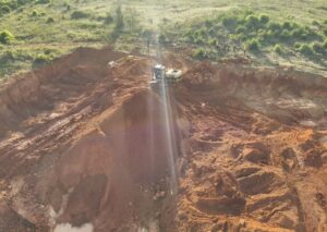 Apreendidas cinco escavadeiras em garimpo ilegal no Sul do Pará